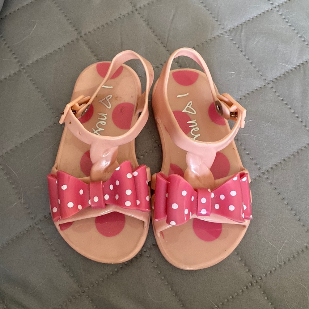 Baby girls Juju sandals size 5C